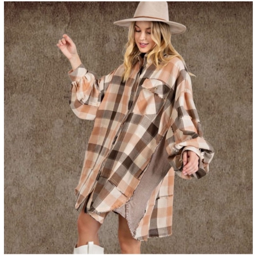 Easel Womens Picnic Flannel Shacket Brown Tan Size Medium Oversized Distressed